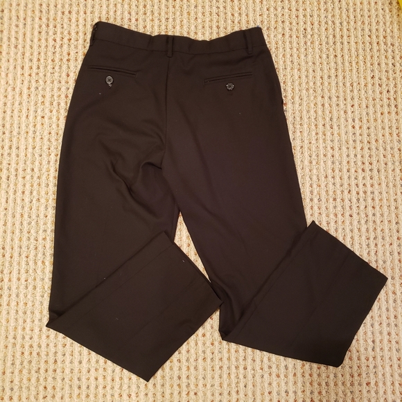 BOYS DOCKERS - BLACK SIZE 14 HUSKY - Picture 2 of 5